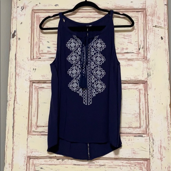 Aztec Crochet Knit Tank - Picture 1 of 5